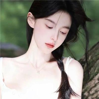 海边的白房子